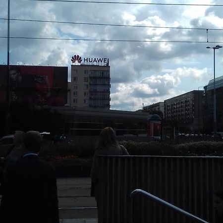 Metro Centrum Bed Warsawa Bagian luar foto
